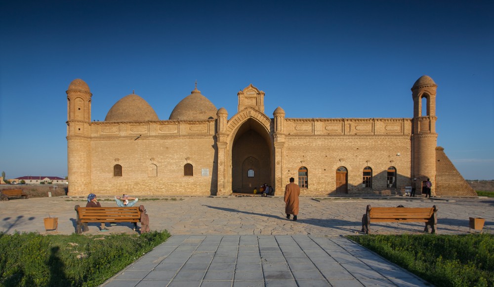 Мавзолей Арыстан баба Казахстан религия ислам вера история культура архитектура памятник